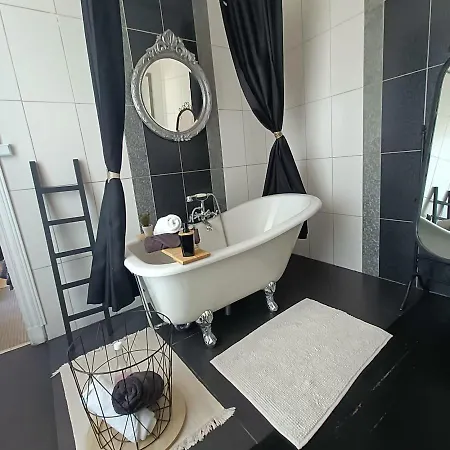Entre Bastide Et Cite Et Son Rooftop 4* Carcassone