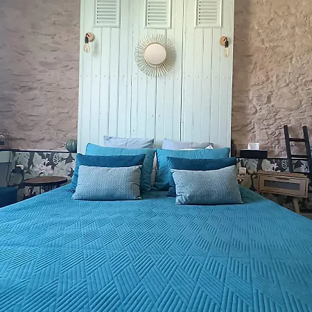 Entre Bastide Et Cite Bed & Breakfast