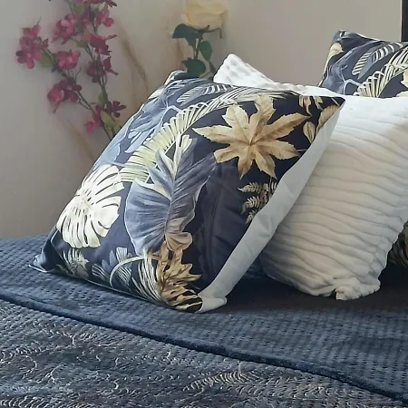 Bed and breakfast Entre Bastide Et Cité Et Son Rooftop