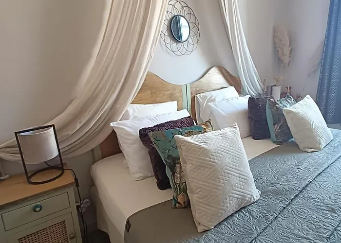 Bed and breakfast Entre Bastide Et Cité Et Son Rooftop