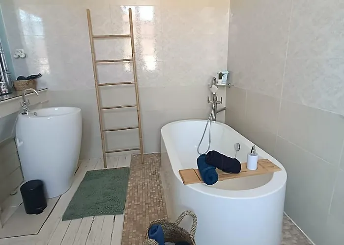 Bed and breakfast Entre Bastide Et Cité Et Son Rooftop 4*