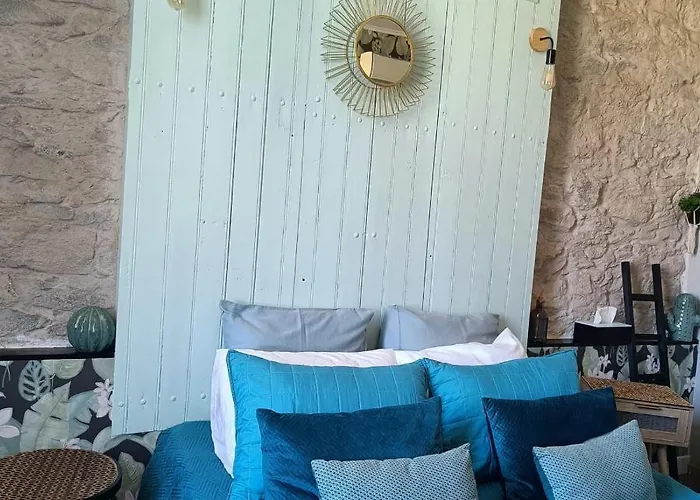 Entre Bastide Et Cité Et Son Rooftop Bed and breakfast 4*